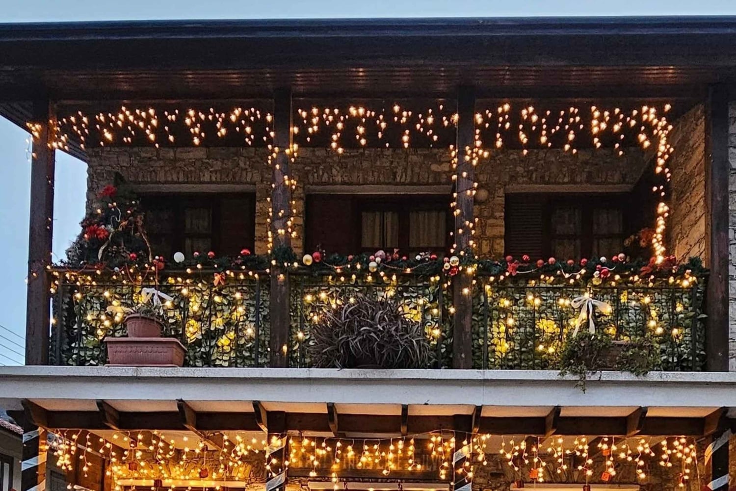 De Paphos: transfer para o mercado de Natal de Santa Lefkara