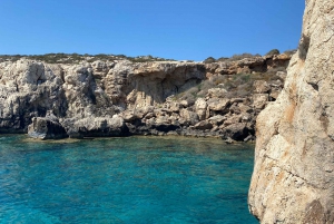 Vanuit Protaras: Blue Lagoon en Turtle Bay Piraten Cruise