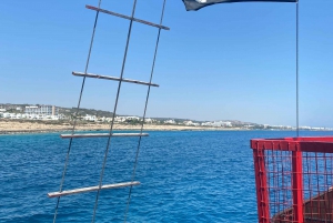 Vanuit Protaras: Blue Lagoon en Turtle Bay Piraten Cruise