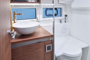 Jeanneau NC33 - Noleggio yacht di lusso per la Laguna Blu