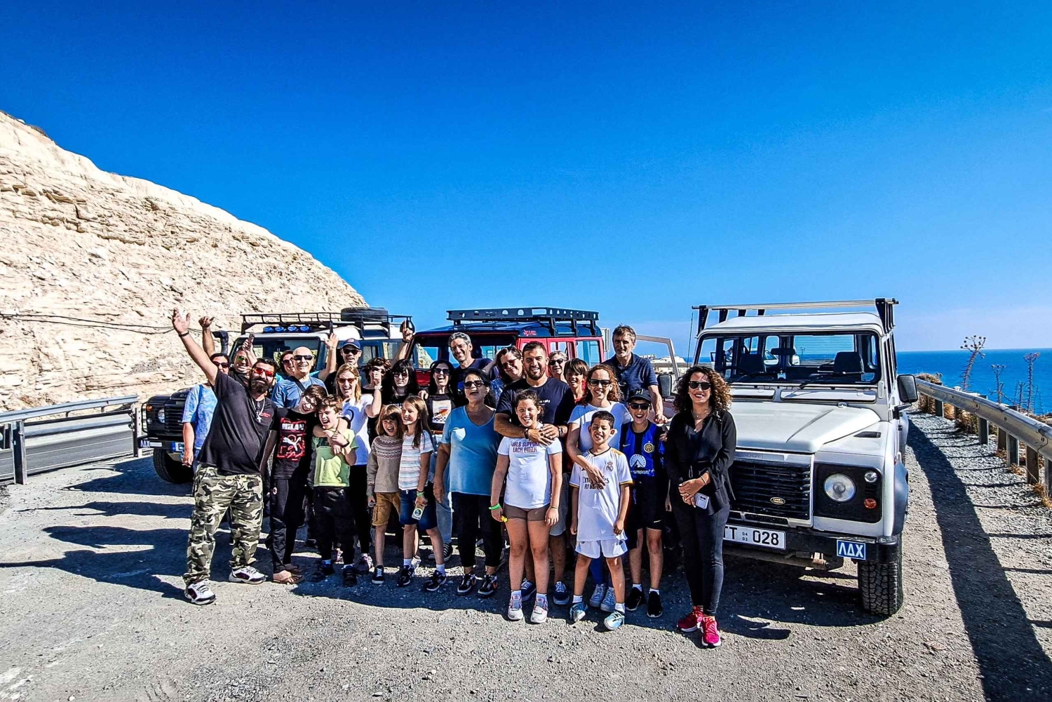Jeep e barca: tour 4x4 + barca per la Laguna Blu