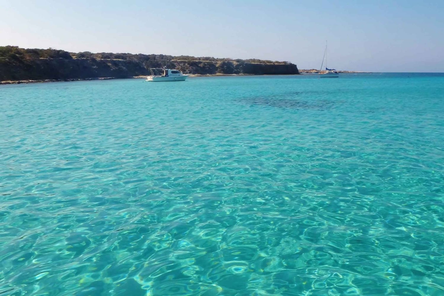 Z laguny do Pafos: wycieczka w obie strony z Blue Lagoon All Inclusive