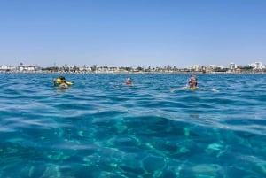 Larnaca: Bay Cruise with Snorkeling