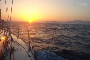 Larnaca: Champagne Sunset Cruise