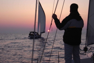 Larnaca: Private Sunset Cruise
