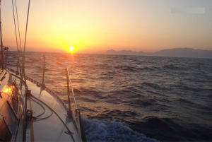 Larnaca: Champagne Sunset Cruise