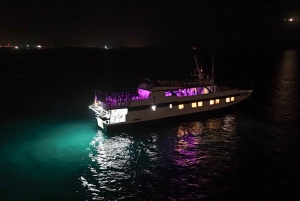 Larnaca: Disco Sunset cruise