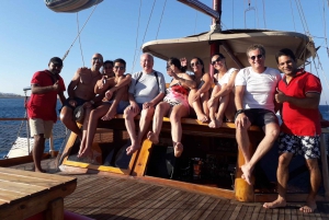 Larnaca: Private Champagne Sunset Cruise up to 40 people