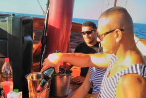 Larnaca: Private Champagne Sunset Cruise up to 40 people