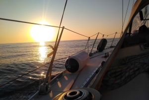 Larnaca: Private Sailing Cruise