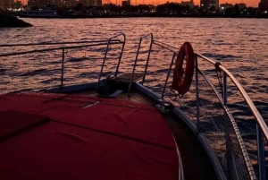 Larnaca: Tramonto privato - Yacht di lusso Deep Blue