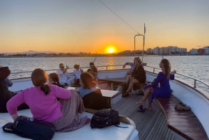 Larnaca: Sunset Cruise Tour