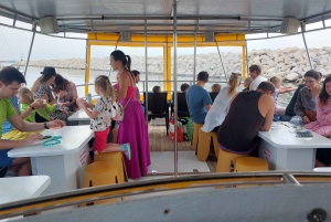 Lárnaca: crucero con el submarino amarillo y bebidas ilimitadas