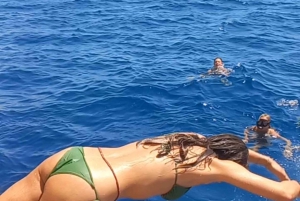 Lárnaca: crucero con el submarino amarillo y bebidas ilimitadas