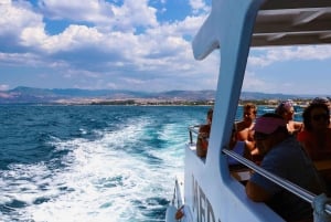 Latchi : Croisière d'un seul bateau dans le lagon bleu de la Méditerranée