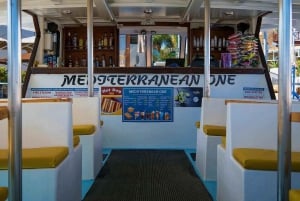 Latchi : Croisière d'un seul bateau dans le lagon bleu de la Méditerranée