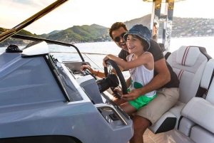 ラッチラッチオアシスのプライベートヨットチャーター