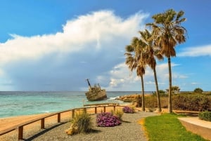 Limassol : Visite en bus et en bateau des bains d'Aphrodite et du Lagon Bleu