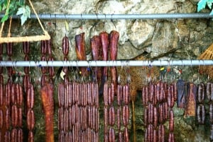 Limassol: Aito gourmet-kierros viinin ja ruoan maisteluineen