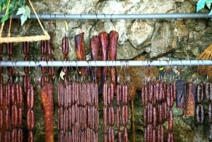 Limassol: Aito gourmet-kierros viinin ja ruoan maisteluineen