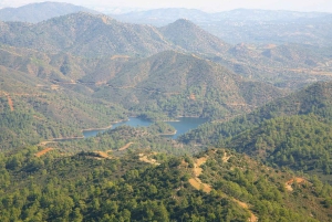 Limassol: belleza, naturaleza y encanto de las montañas de Troodos