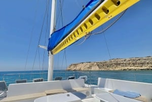 Limassol: Catamaran Cruise with Lunch