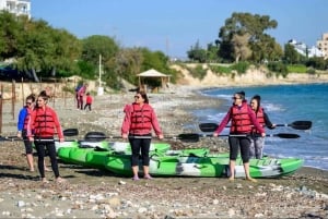Limassol: Kajaktour am Governor's Beach mit Brunch