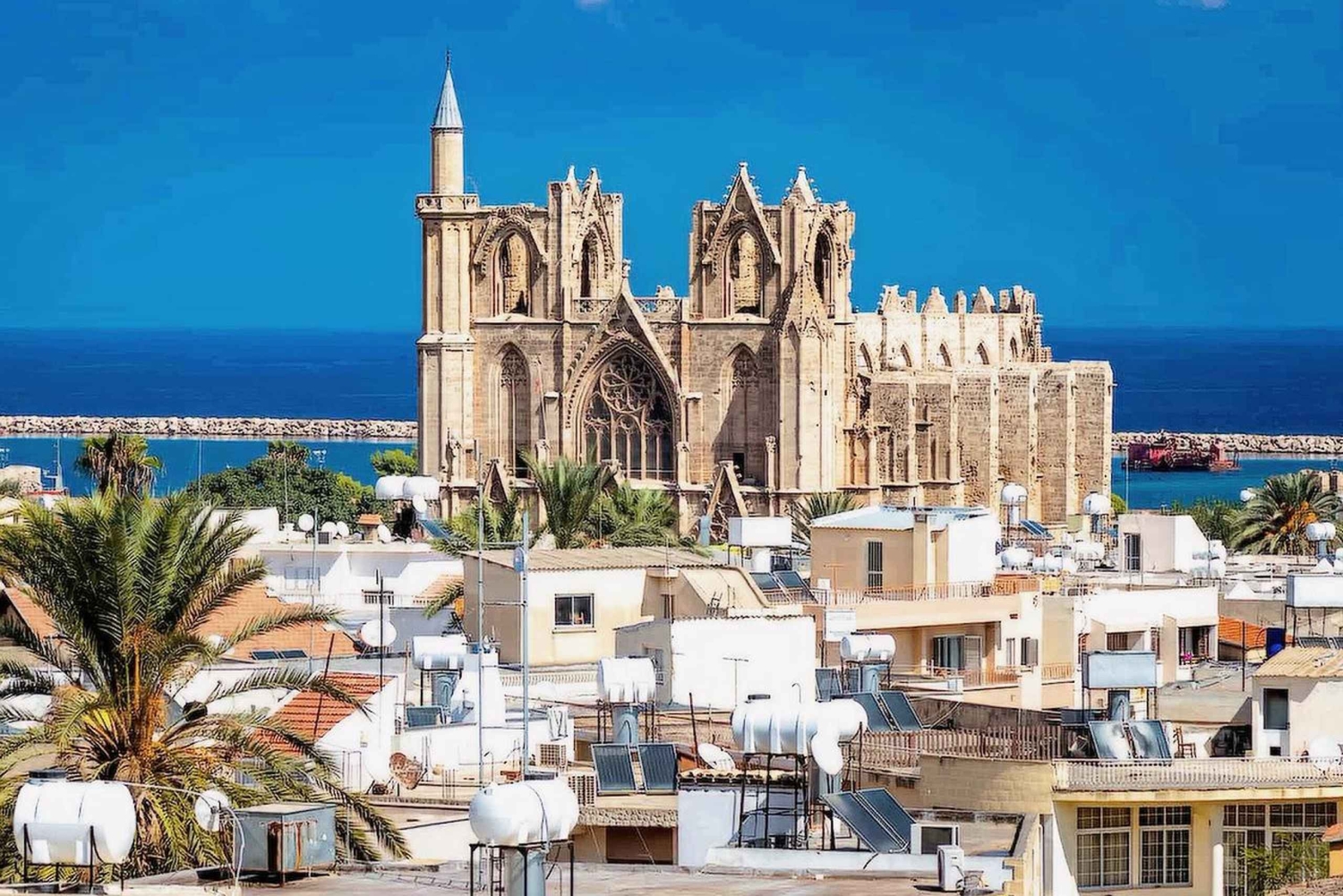 Limassol: Privat tur til Famagusta, Salamis og spøgelsesbyen