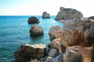 Limassol: Troodos, Kykkos Monastery, Omodos and Winery Tour