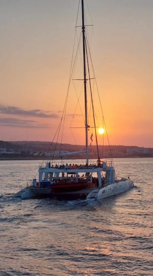 Medcruises.cy - Med2 Catamaran Leisure Cruises Ayia Napa / Protaras