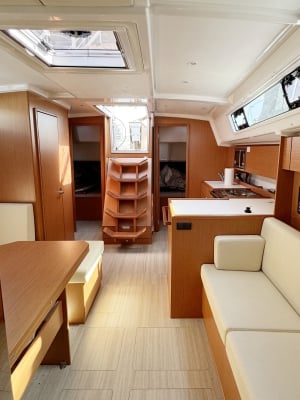 Medcruises.cy - Yacht Charters Cyprus