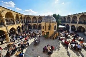 Nicosia e Kerynia in rumeno