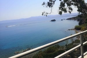 パフォス、ブルーラグーン、ラッチ、日帰りツアー、バス、ボート、ウォータースライダー。