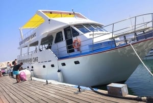 パフォス、ブルーラグーン、ラッチ、日帰りツアー、バス、ボート、ウォータースライダー。