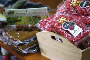 Paphos: Autentisk gourmettur med vin- og matsmaking
