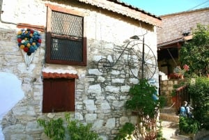 Paphos: Authentic Gourmet Tour with Wine and Food Tasting