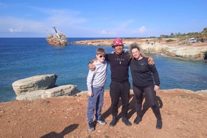 Paphos : Excursion en jeep dans les gorges d'Avakas et la baie des tortues avec une ferme d'ânes