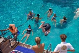 Paphos: Halvdags båttur till Blå lagunen med transfer från hotellet