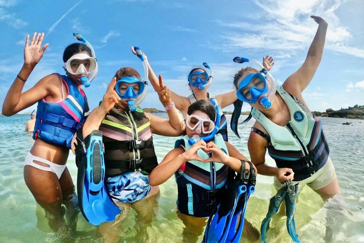 PAPHOS: Snorkling ved Moulia Rocks (båt)