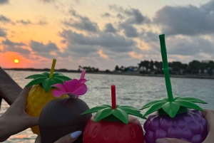 Paphos: Sunset Cruise with Swimming Stop