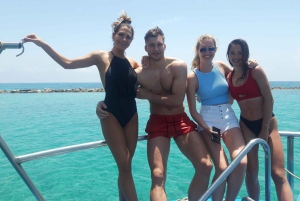 パフォス：イエローグラスボトムボートクルーズ（泳ぎ＆シュノーケリング）