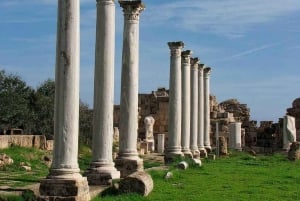 Paphos: Tour Famagusta-Ancient Salamis en spooktocht door de stad