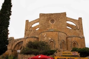 Paphos: Tour Famagusta-Ancient Salamis en spooktocht door de stad