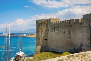 Paphos: Tour Kyrenia - St. Hilarion and Bellapais Abbey