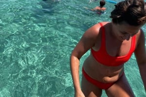 Pafos: crucero para avistar tortugas, aventura de snorkel y puesta de sol.