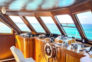 Polis: Blue Lagoon Boat Tour with Optional Barbecue Lunch