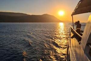 Polis: Blue Lagoon Boat Tour with Optional Barbecue Lunch