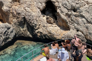 Protaras Medusa Chill Out-Cruises/Blue Lagoon-SeaCave/ ALMOÇO