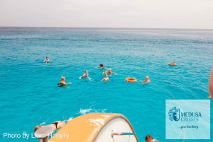 Protaras Medusa Chill Out-Cruises/Blue Lagoon-SeaCave/ ALMOÇO