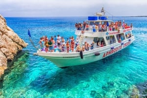 Protaras: Bådtur ved solnedgang til Turtle Cove og Den Blå Lagune